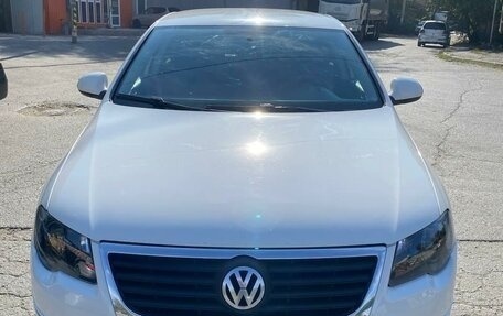 Volkswagen Passat B6, 2010 год, 1 100 000 рублей, 2 фотография