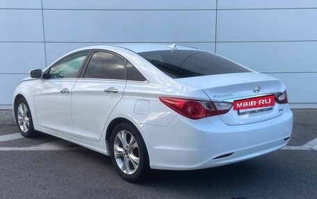 Hyundai Sonata VI, 2012 год, 980 000 рублей, 6 фотография