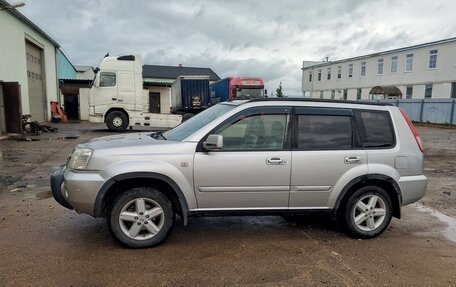 Nissan X-Trail, 2004 год, 650 000 рублей, 2 фотография