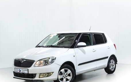 Skoda Fabia II, 2013 год, 700 000 рублей, 3 фотография