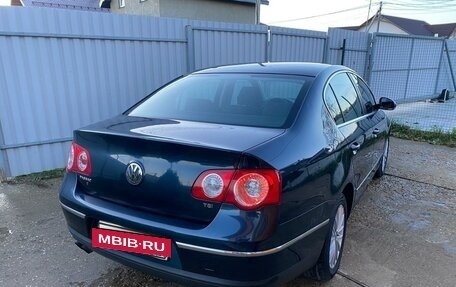 Volkswagen Passat B6, 2008 год, 700 000 рублей, 2 фотография