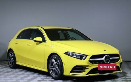 Mercedes-Benz A-Класс, 2019 год, 3 390 000 рублей, 3 фотография