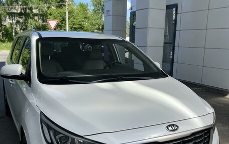 KIA Carnival III, 2019 год, 3 290 000 рублей, 3 фотография