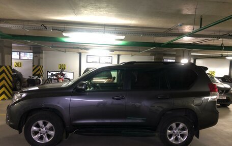 Toyota Land Cruiser Prado 150 рестайлинг 2, 2012 год, 3 300 000 рублей, 4 фотография