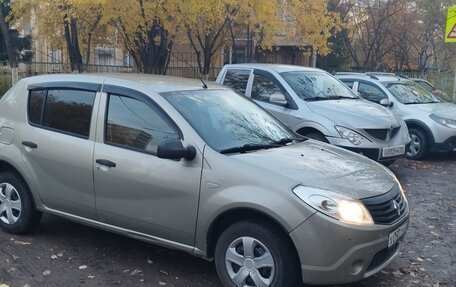 Renault Sandero I, 2013 год, 450 000 рублей, 8 фотография