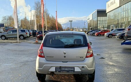 Renault Sandero II рестайлинг, 2013 год, 992 500 рублей, 6 фотография