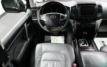 Toyota Land Cruiser 200, 2008 год, 2 795 000 рублей, 13 фотография