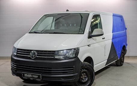 Volkswagen Transporter T6 рестайлинг, 2019 год, 1 540 000 рублей, 1 фотография