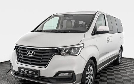 Hyundai H-1 II рестайлинг, 2021 год, 3 450 000 рублей, 1 фотография