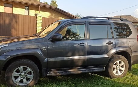 Toyota Land Cruiser Prado 120 рестайлинг, 2007 год, 1 880 000 рублей, 6 фотография