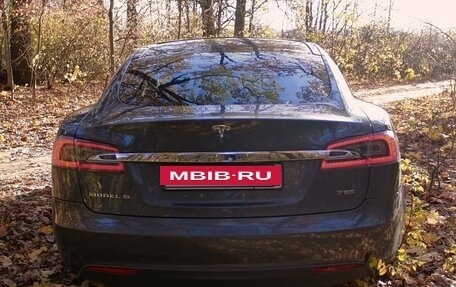 Tesla Model S I, 2013 год, 2 250 000 рублей, 5 фотография