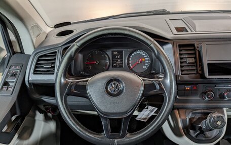 Volkswagen Transporter T6 рестайлинг, 2019 год, 1 540 000 рублей, 21 фотография