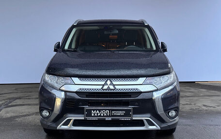 Mitsubishi Outlander III рестайлинг 3, 2019 год, 2 550 000 рублей, 2 фотография