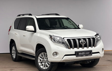 Toyota Land Cruiser Prado 150 рестайлинг 2, 2016 год, 4 100 000 рублей, 3 фотография