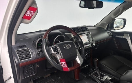 Toyota Land Cruiser Prado 150 рестайлинг 2, 2016 год, 4 100 000 рублей, 16 фотография