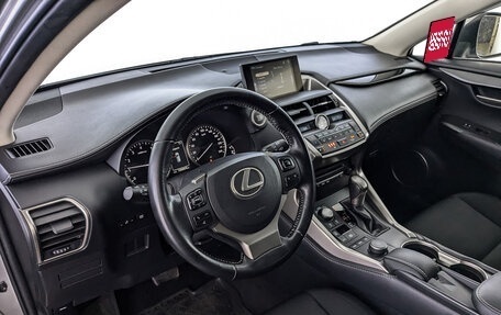 Lexus NX I, 2015 год, 2 820 000 рублей, 15 фотография