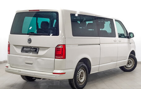 Volkswagen Caravelle T6 рестайлинг, 2019 год, 2 700 000 рублей, 5 фотография