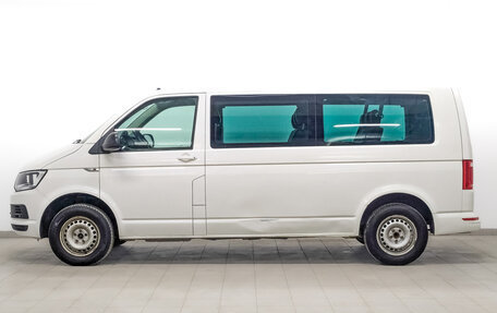 Volkswagen Caravelle T6 рестайлинг, 2019 год, 2 700 000 рублей, 8 фотография