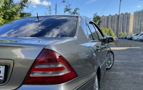 Mercedes-Benz C-Класс, 2004 год, 730 000 рублей, 10 фотография