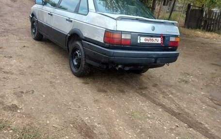 Volkswagen Passat B3, 1988 год, 90 000 рублей, 4 фотография