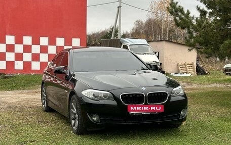 BMW 5 серия, 2011 год, 2 550 000 рублей, 2 фотография