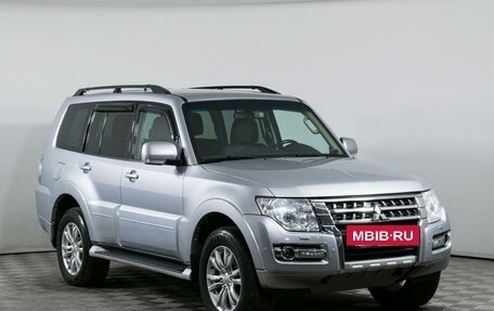 Mitsubishi Pajero IV, 2015 год, 2 899 000 рублей, 3 фотография