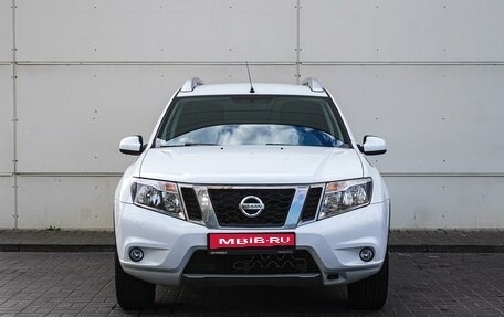 Nissan Terrano III, 2018 год, 1 790 000 рублей, 3 фотография