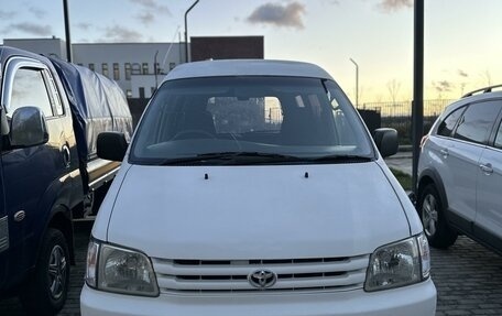 Toyota Town Ace III, 1998 год, 425 000 рублей, 5 фотография