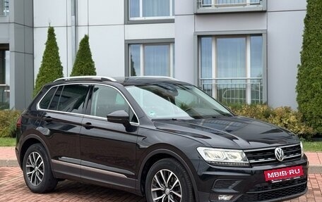 Volkswagen Tiguan II, 2019 год, 2 150 000 рублей, 3 фотография