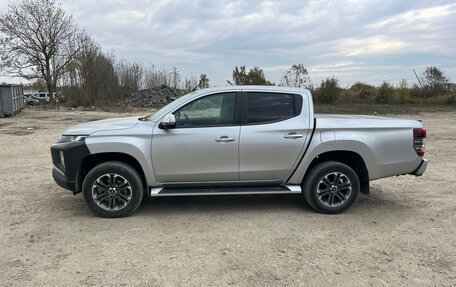 Mitsubishi L200 IV рестайлинг, 2019 год, 1 500 000 рублей, 2 фотография