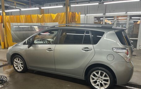 Toyota Verso I, 2011 год, 1 499 000 рублей, 3 фотография