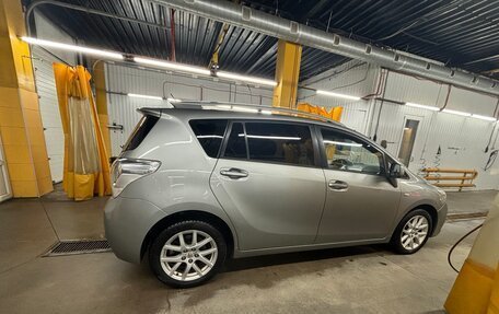 Toyota Verso I, 2011 год, 1 499 000 рублей, 4 фотография