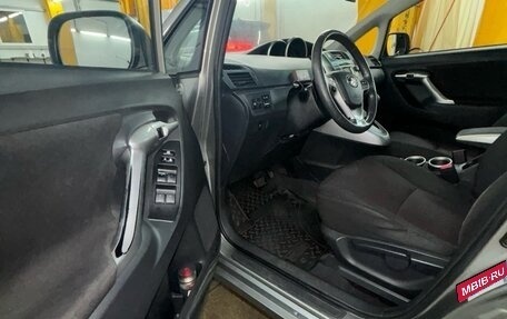 Toyota Verso I, 2011 год, 1 499 000 рублей, 7 фотография