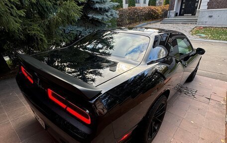 Dodge Challenger III рестайлинг 2, 2019 год, 4 999 999 рублей, 4 фотография