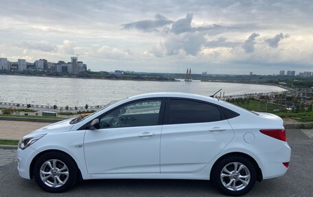 Hyundai Solaris II рестайлинг, 2016 год, 1 300 000 рублей, 3 фотография