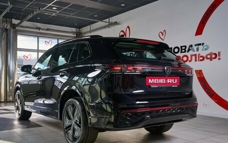 Volkswagen Tiguan, 2024 год, 6 650 000 рублей, 8 фотография