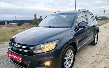 Volkswagen Tiguan I, 2011 год, 1 480 000 рублей, 2 фотография