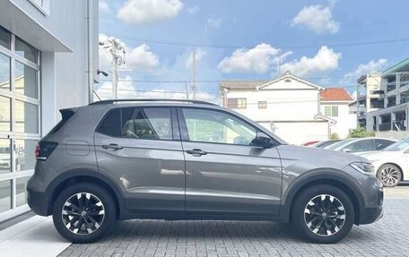 Volkswagen T-Cross I, 2021 год, 1 750 000 рублей, 7 фотография