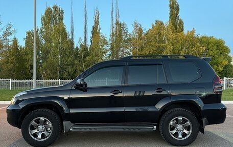 Toyota Land Cruiser Prado 120 рестайлинг, 2006 год, 2 450 000 рублей, 2 фотография