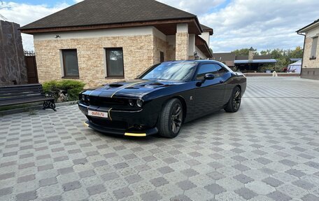 Dodge Challenger III рестайлинг 2, 2021 год, 10 000 000 рублей, 4 фотография