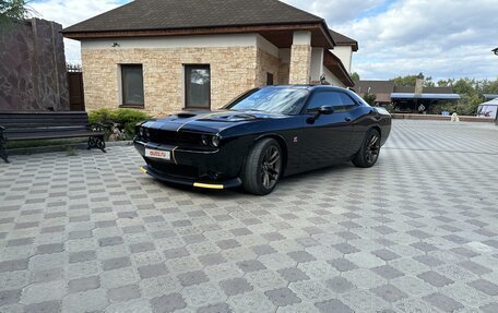 Dodge Challenger III рестайлинг 2, 2021 год, 10 000 000 рублей, 7 фотография