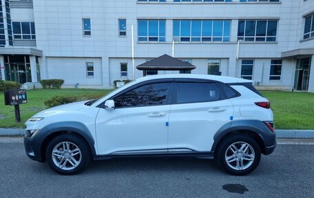 Hyundai Kona I, 2021 год, 2 320 000 рублей, 5 фотография