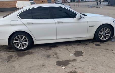 BMW 5 серия, 2010 год, 1 390 000 рублей, 3 фотография