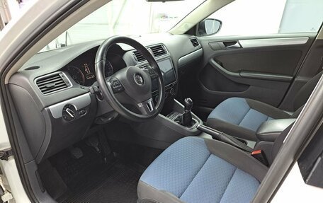 Volkswagen Jetta VI, 2013 год, 884 000 рублей, 16 фотография