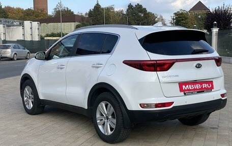 KIA Sportage IV рестайлинг, 2018 год, 2 250 000 рублей, 5 фотография