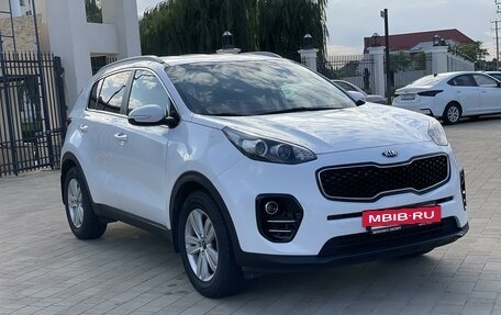 KIA Sportage IV рестайлинг, 2018 год, 2 250 000 рублей, 2 фотография