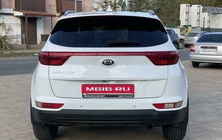 KIA Sportage IV рестайлинг, 2018 год, 2 250 000 рублей, 6 фотография