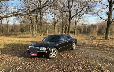 Chrysler 300C II, 2004 год, 695 000 рублей, 1 фотография