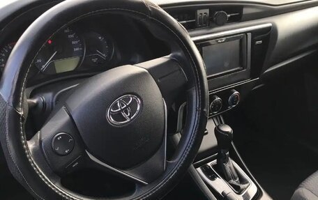 Toyota Corolla, 2016 год, 1 825 000 рублей, 6 фотография