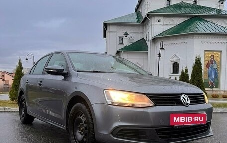 Volkswagen Jetta VI, 2014 год, 1 370 000 рублей, 5 фотография